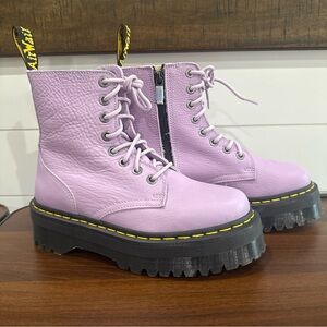 Dr. Martens Jadon III Lilac Soft Leather Platform Boots Women's Size 8 NWOB